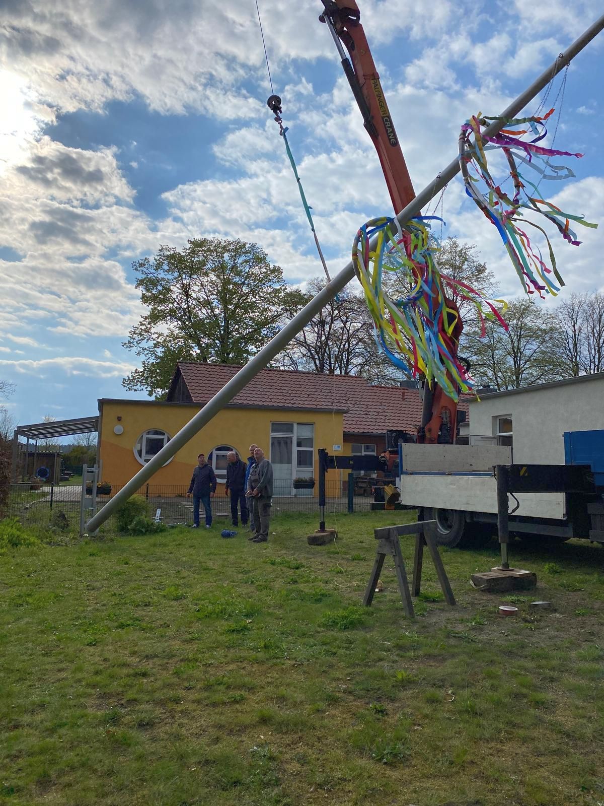 2024 4 Maibaumaufstellen